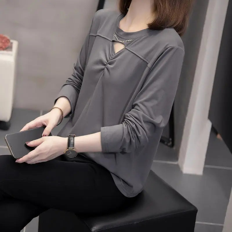 Women's Hollow Pleated New Long-sleeved T-shirt Spring Autumn New Base Shirt Top